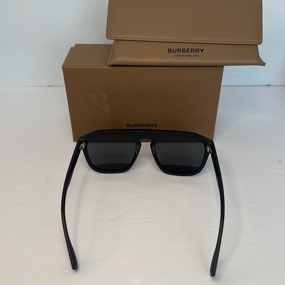 New Authentic BURBERRY Wren Dark Grey Browline Men's Sunglasses - Picture 8 of 13